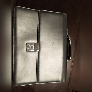 Gucci Portfolio ( briefcase)
